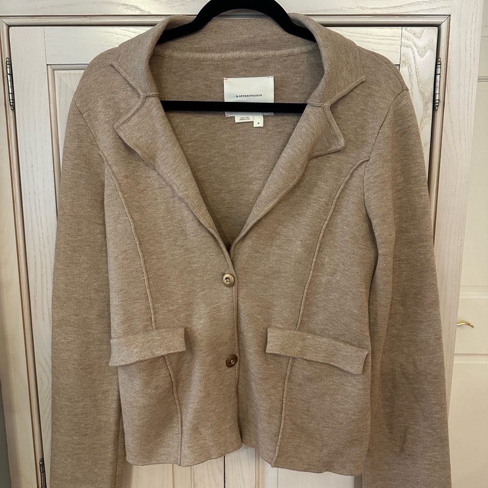 Anthropologie Tan Blazer / Jacket with 2 Button Closure, Size Medium